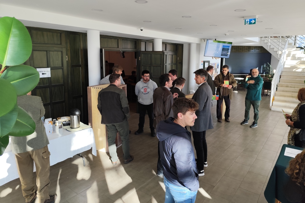 Kutatonap_03.jpg Kutatonap_03.jpg